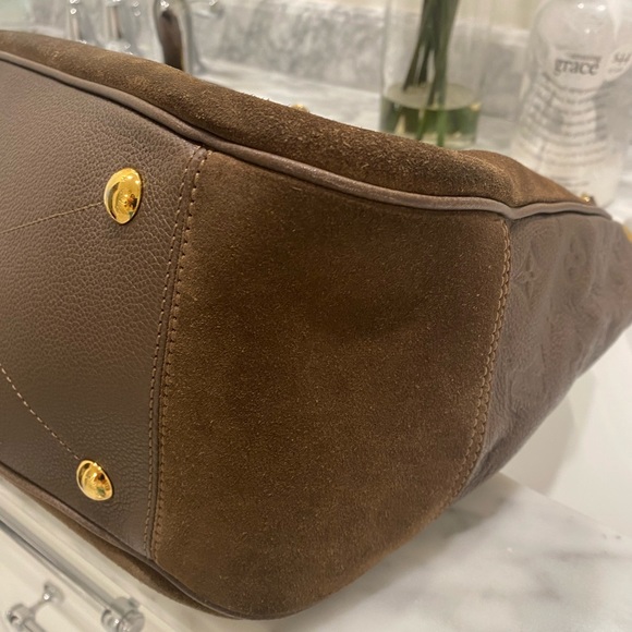 Louis Vuitton Brown Audacieuse GM tote bag - Picture 13 of 15